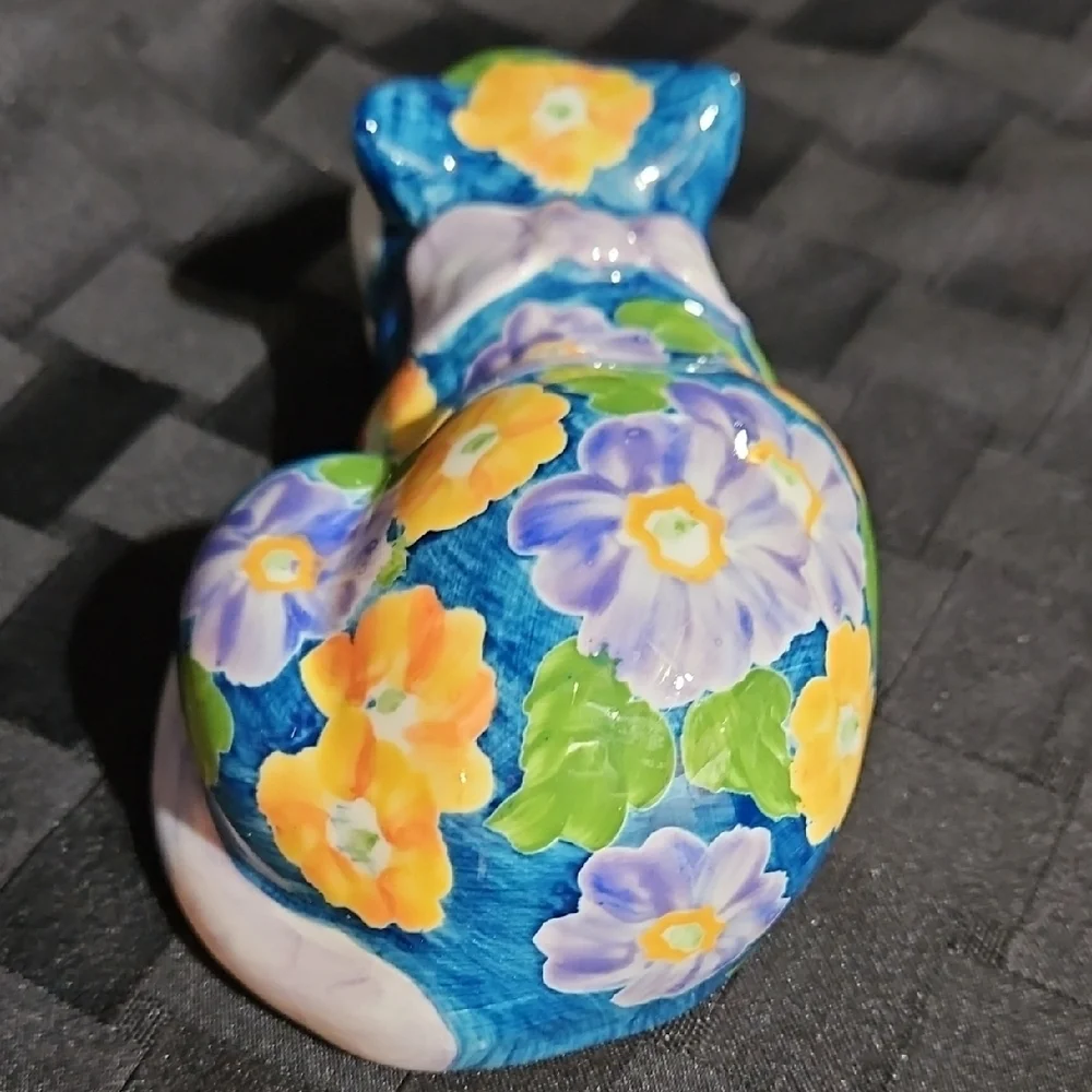 Vintage Andrea by Sadek Porcelain Sleeping Floral Cat Figurine Chinoiserie
